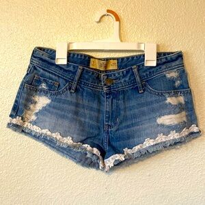 Hollister Short-Short Low Rise